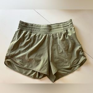 Hotty Hot High-Rise Lined Short 4”
